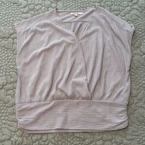 Chico’s Banded Surplice Foil Top Gray Silver | Size L (Chico's 2)| Excellent